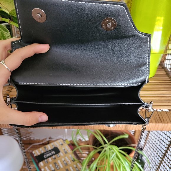 Crossbody bag - Picture 2 of 6